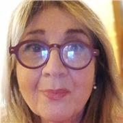 Soy una prof de esperiencia y creo que es muy importante Dar clase divertidas para estimular la motivacion